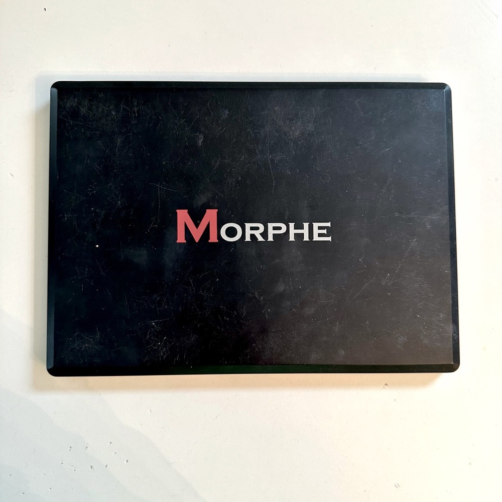 Morphe - 35OS LIMITED EDITION - Supernatural Glow Artistry Palette!